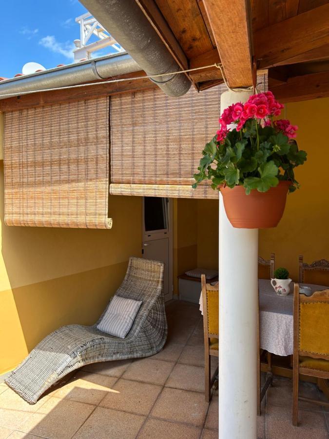 Zio Nino Apartment Sutomiscica Ngoại thất bức ảnh